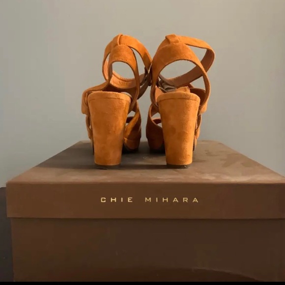Chie Mihara Ghana Heeled Sandal - Picture 5 of 11